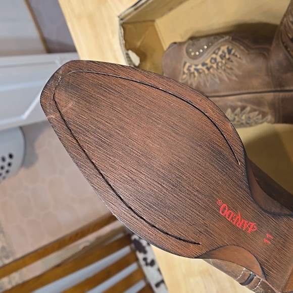 Laredo Boots - Picture 5 of 10